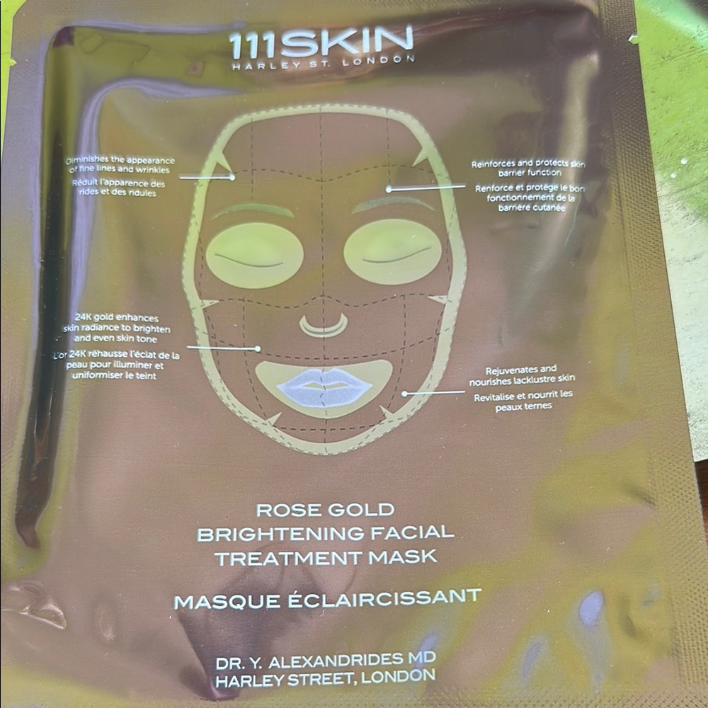 111SKIN Rose Gold Brightening Facial Treatment Mask